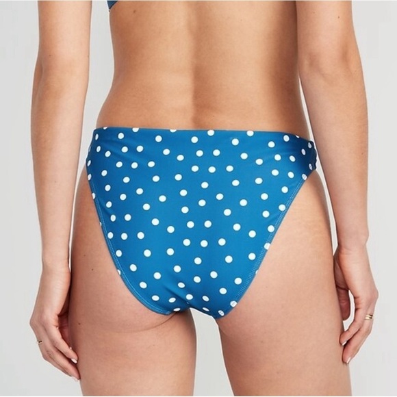 NWT! Blue Mosaic Low-Rise V-Front French-Cut Bikini
Swim Bottoms - Size Large 💎 - Picture 2 of 8